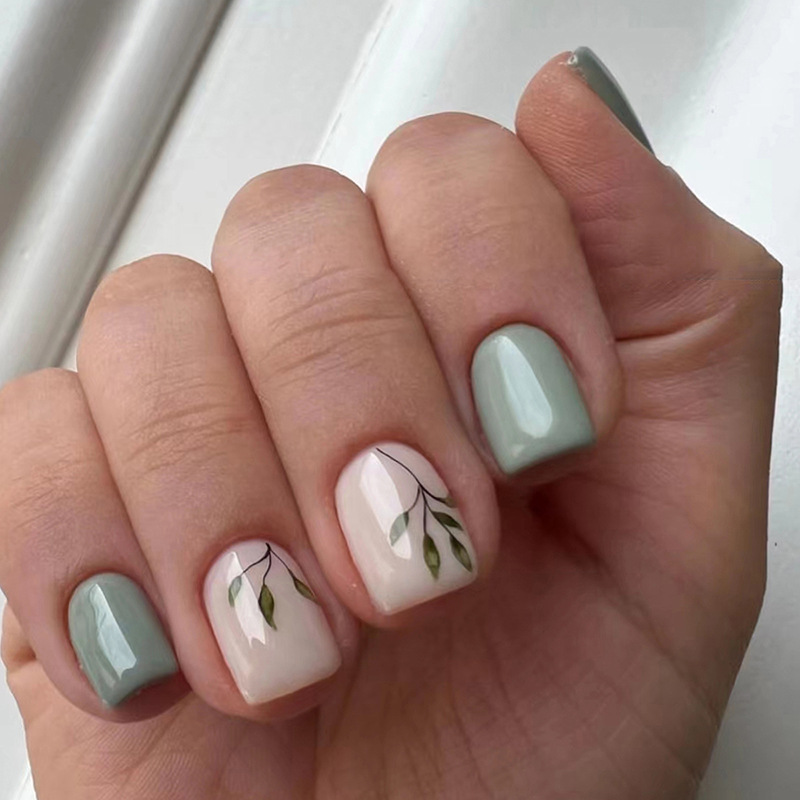 Nail Art Full Design - 24Pcs Reusable Fake Nails Short Square